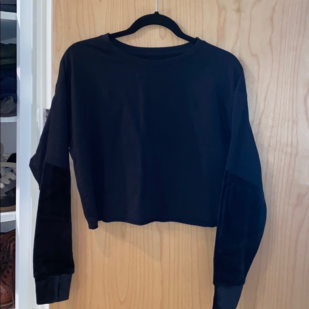 DANSKIN cropped sweatshirt + faux suede sleeves